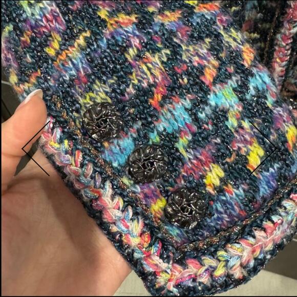 *AUTHENTIC* CHANEL - Multicolor Tweed Jacket, Size 42 - Picture 10 of 16